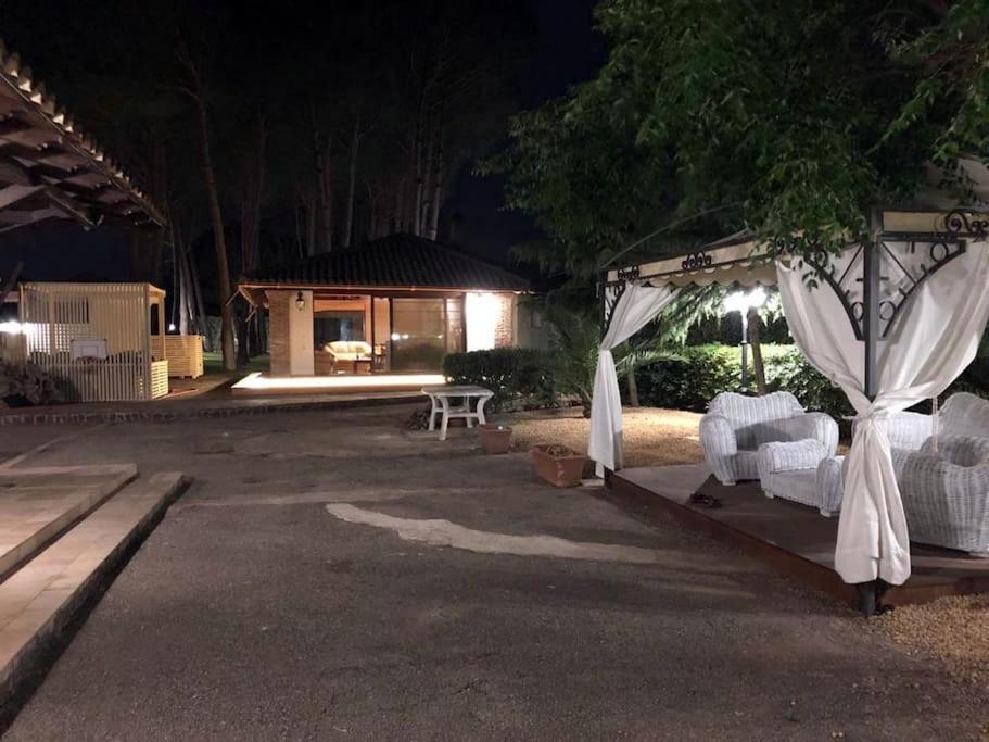 Villa Laoconte Piscina, Jacuzzi E Biliardo Canicattì Екстериор снимка